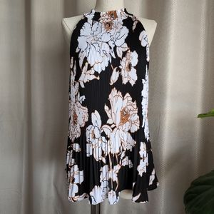 🚫SOLD🚫APT 9 Halter Floral Blouse XL